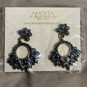 NEW Amrita Singh chandelier earrings Midnight Blue pearl